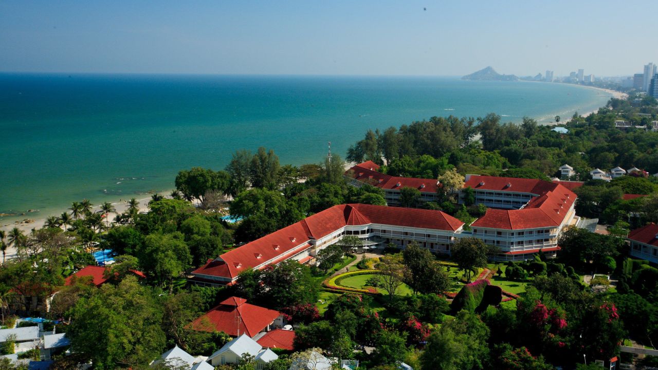 Jetzt das Centara Grand Beach Resort & Villas Hua Hin ab 1217,-€ p.P. buchen