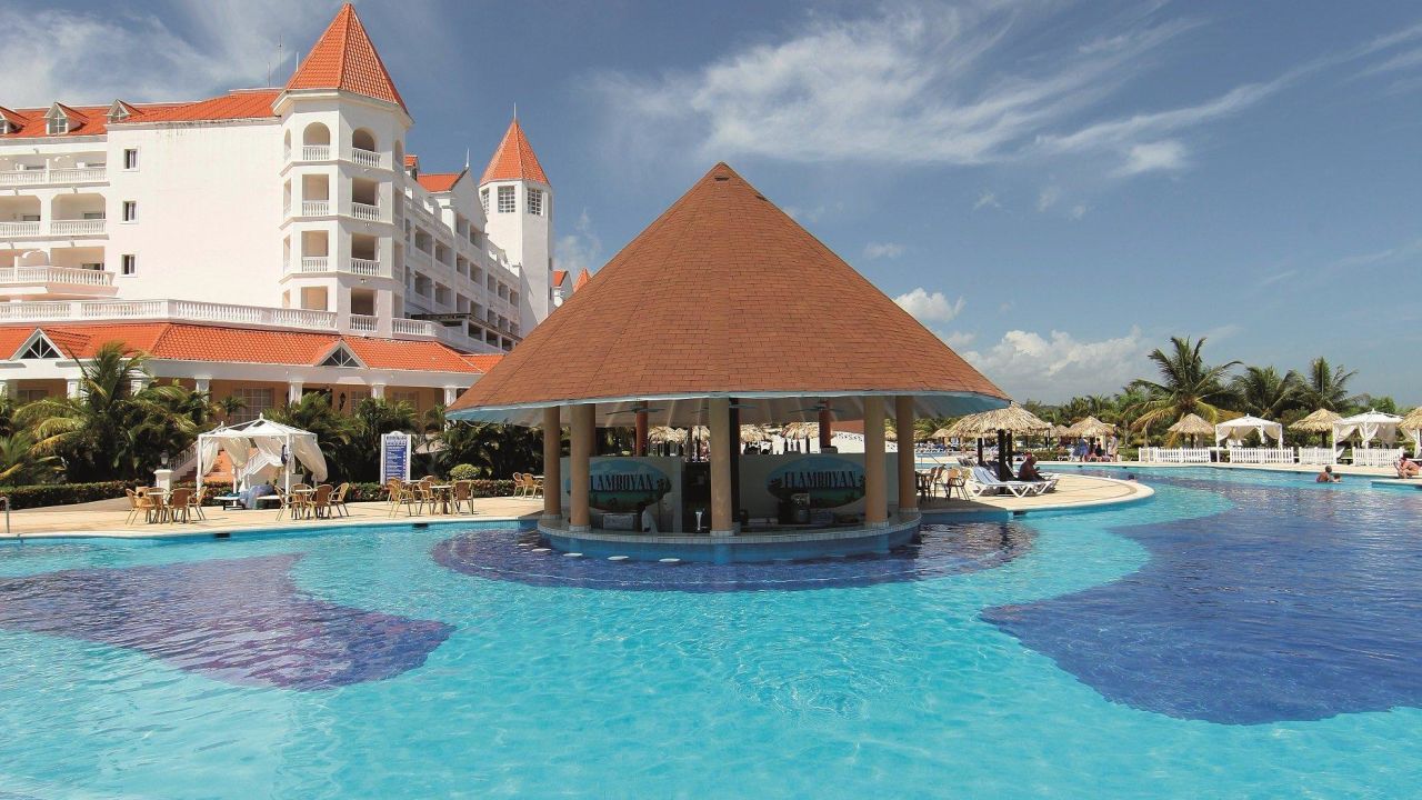 Jetzt das Bahia Principe Luxury Runaway Bay - Adults only ab 1783,-€ p.P. buchen